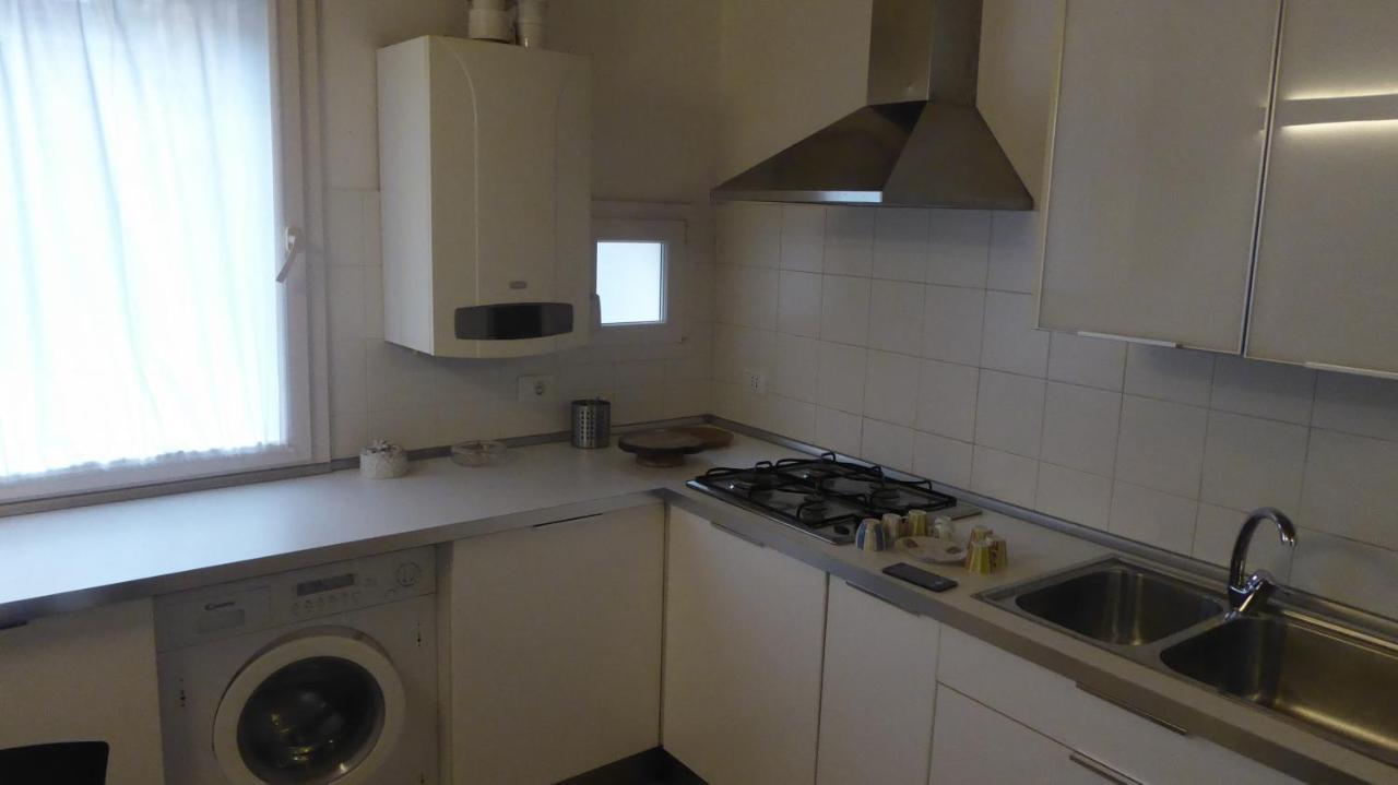 Sestiere Dorsoduro, A Due Passi Da Zattere Apartment Venice Luaran gambar